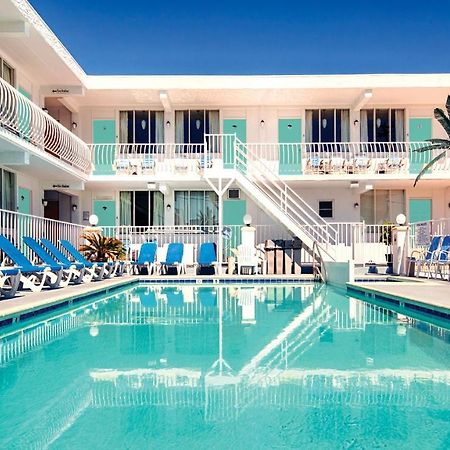 Daytona Inn And Suites Wildwood Exterior photo