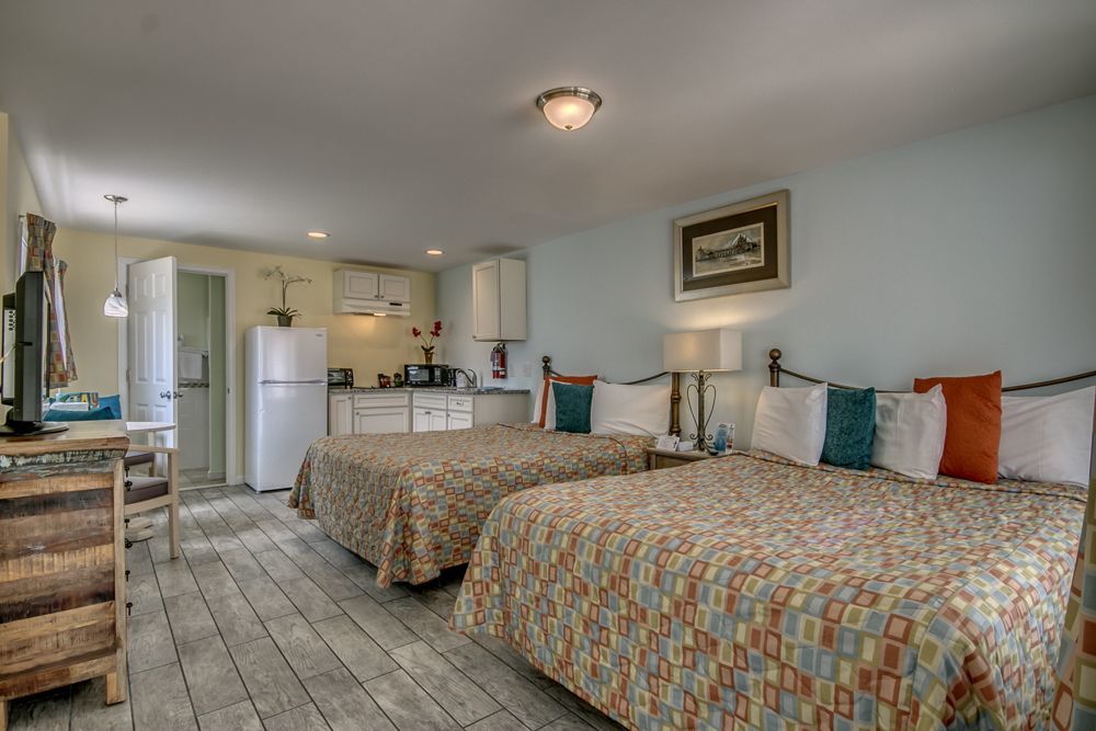 Daytona Inn And Suites Wildwood Exterior photo